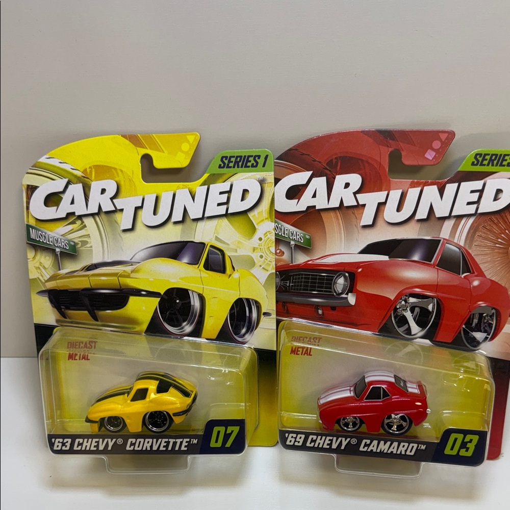 Series 1 Diecast Car tuned - Yellow Corvette & Red Camaro